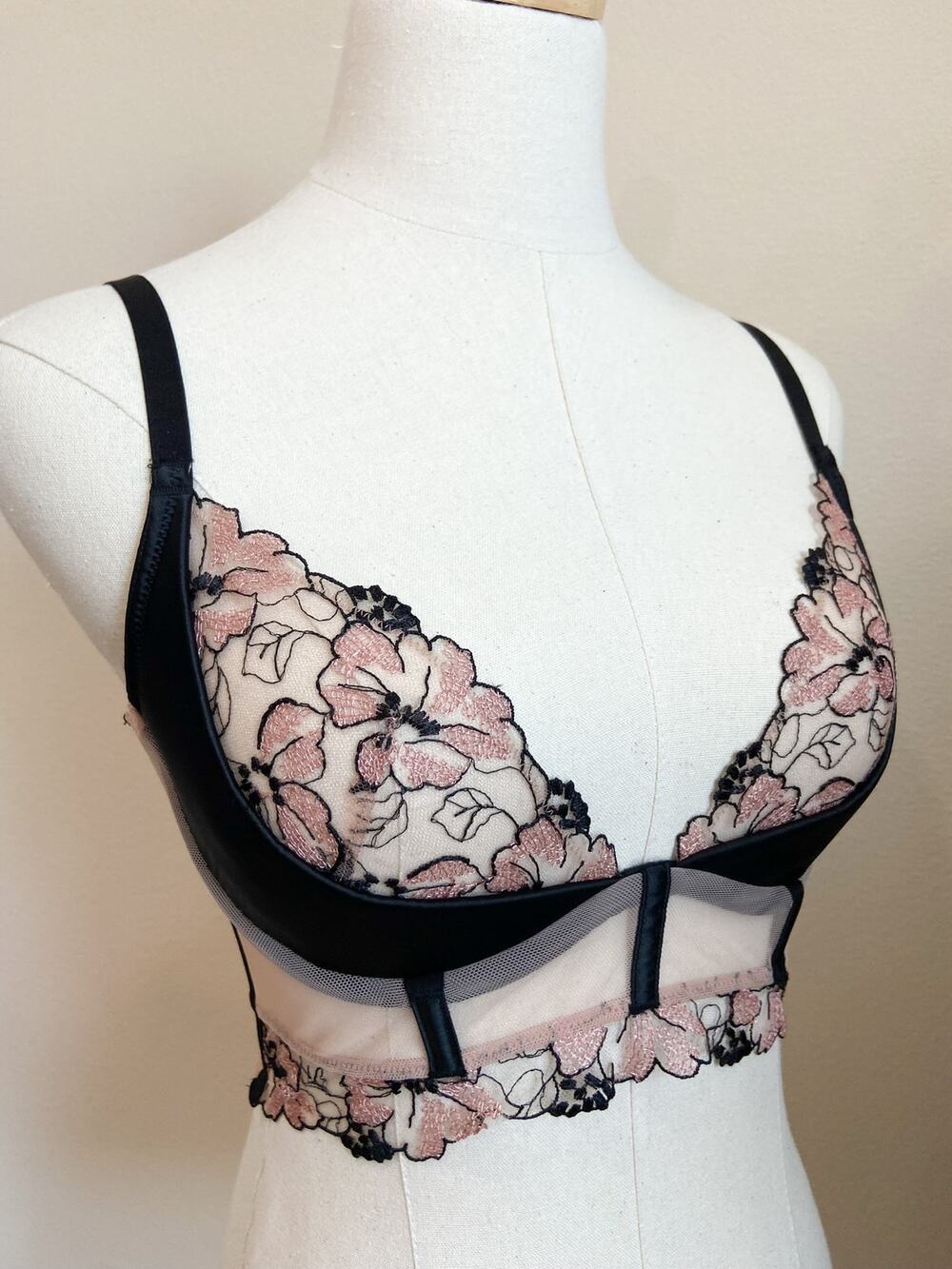 NEW Victoria's Secret Floral Lace Bustier Bra 32DD Pink Black Sheer Underwire